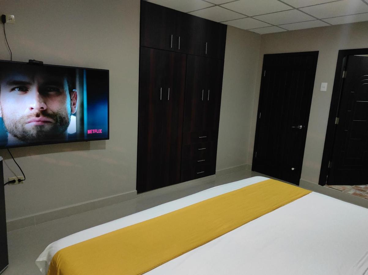 Royalinn Guayaquil Eksteriør billede